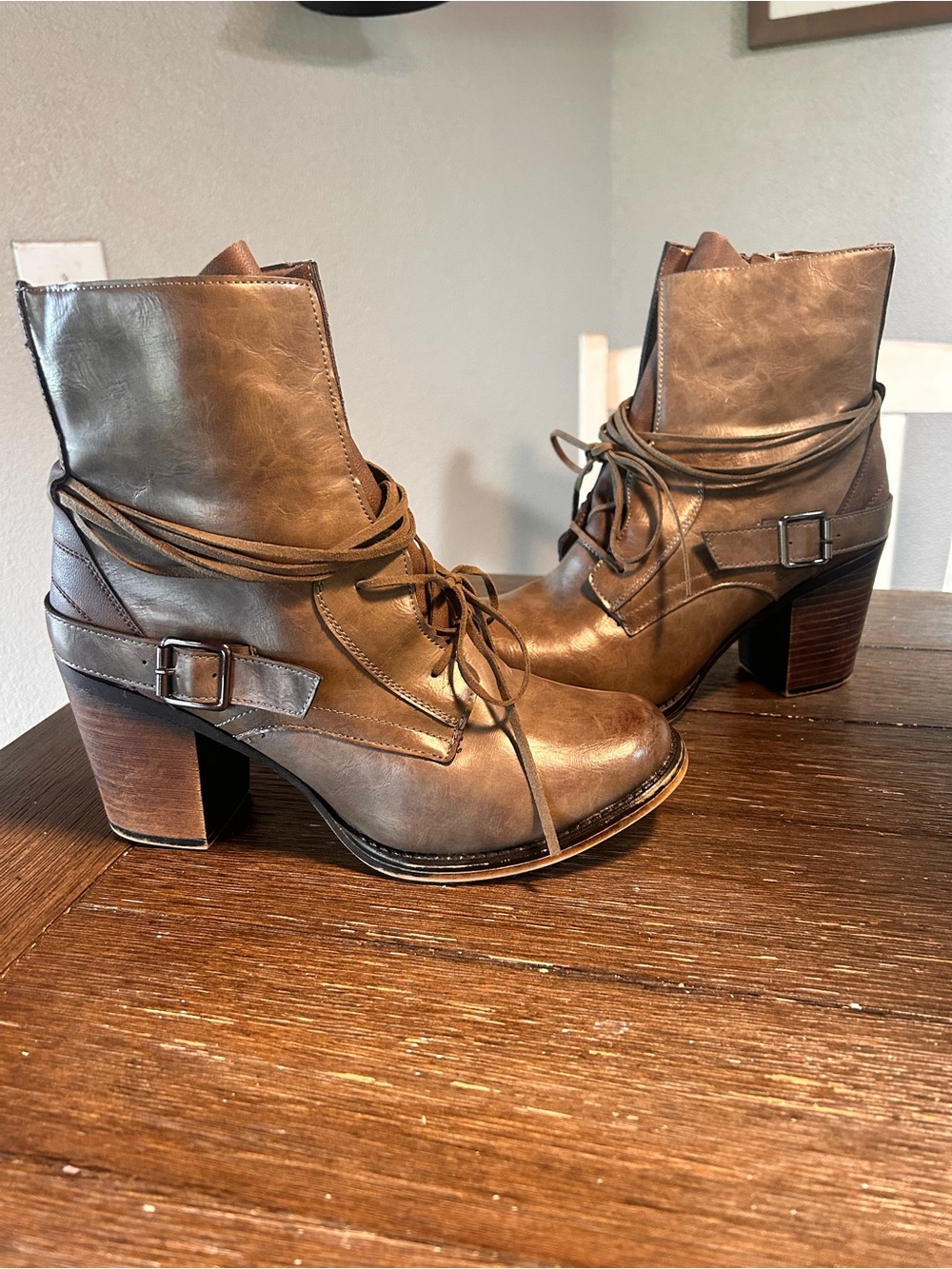 Pierre dumas Ravenna ankle boots size 11